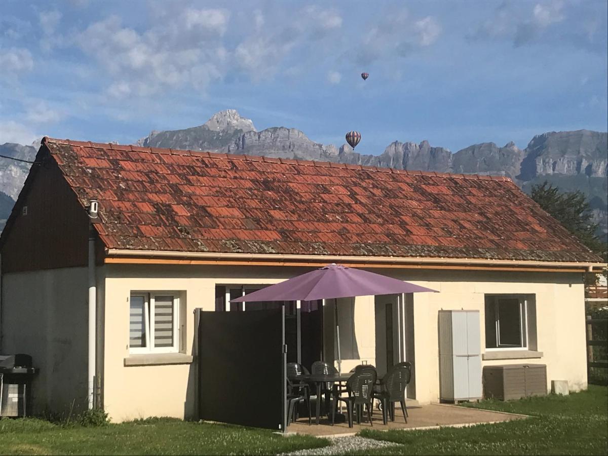 Maisonnette Entre Lac De Passy Et Montagnes Domancy Esterno foto
